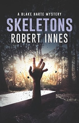 Robert Innes: Skeletons (Paperback, Independently published)